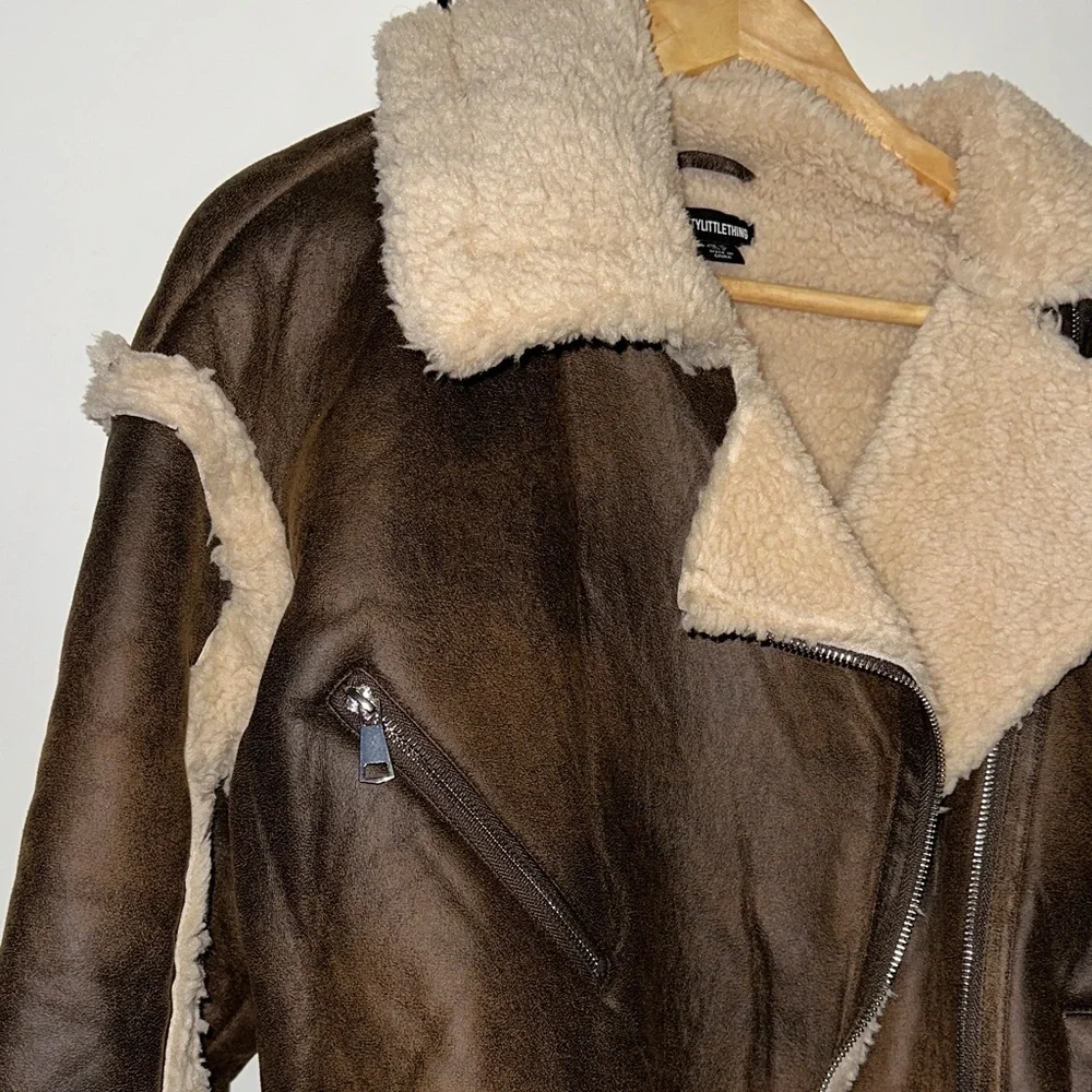 Brown Shearling Jacket - Picture 3 of 5